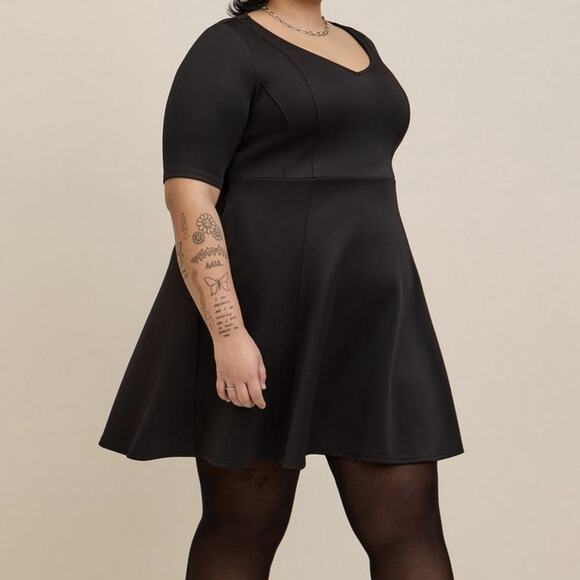Torrid Fit & Flare Dress - Black Scuba Mini Zip Elbow Sleeve V Neck Plus 2X - Picture 1 of 12